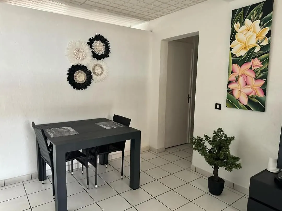 Fare Kenzo 1 Apartment Pirae 0*,